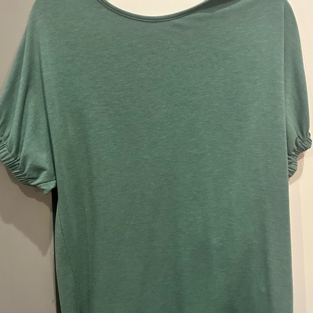 Pink Clover Green Relaxed Ruched Short Sleeve Tee